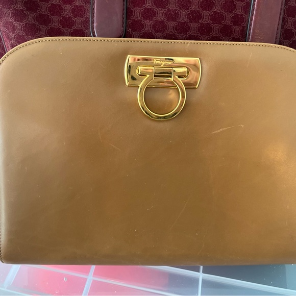 Vintage Ferragamo Tan shoulder bag or clutch - Picture 15 of 16